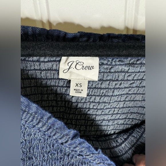 J Crew Long Puff Sleeve Chambray Top Dark Wash Smocked Top - Picture 3 of 5